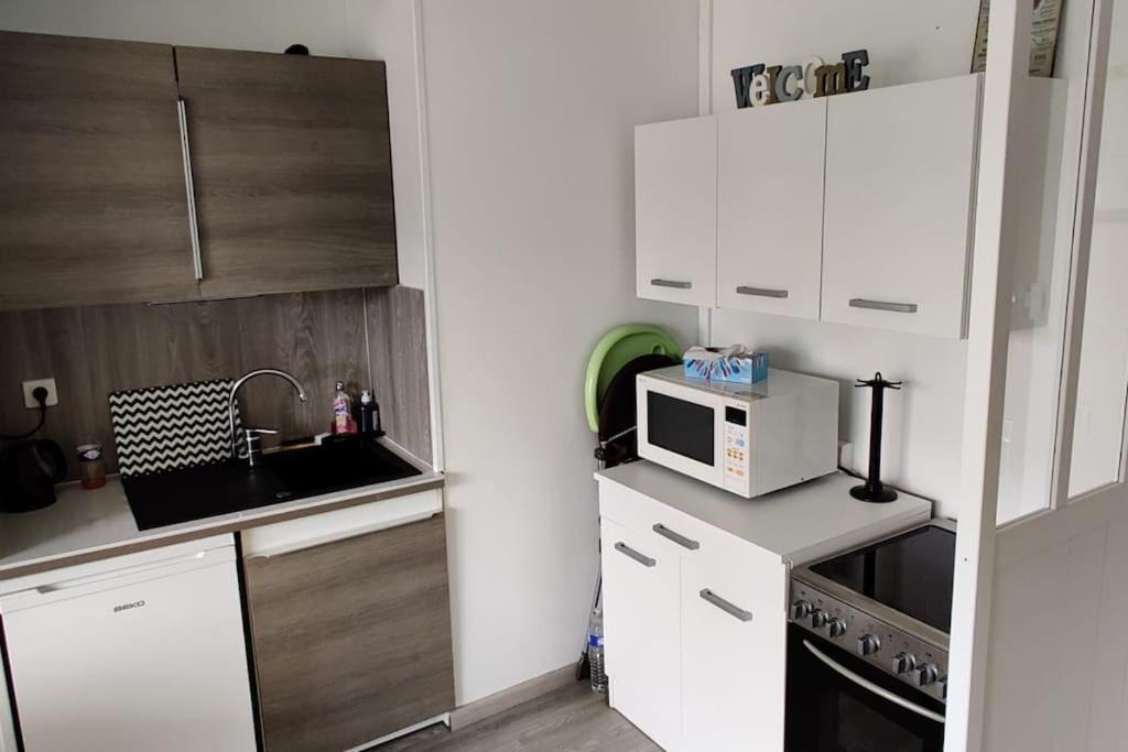 Chez Emy & Tom Apartment Кабур Екстериор снимка