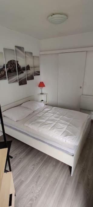 Chez Emy & Tom Apartment Кабур Екстериор снимка