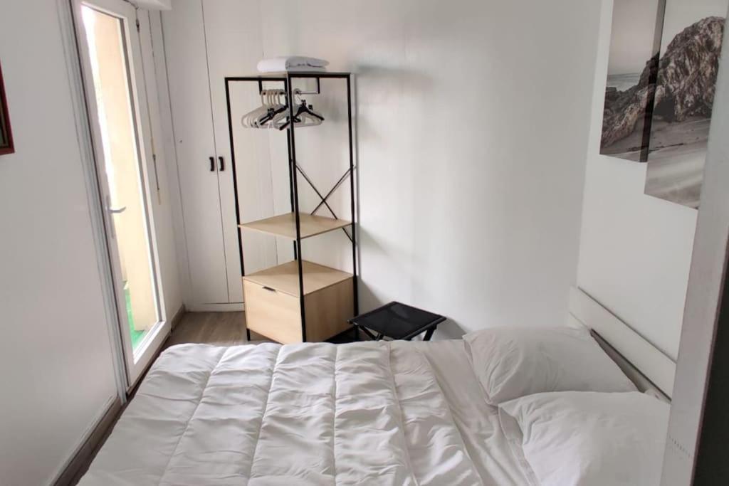 Chez Emy & Tom Apartment Кабур Екстериор снимка